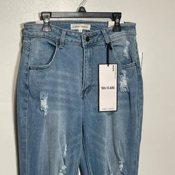 Almost Famous Destressed High Rise 90s Flare Jeans, sz 5 $44 - Picture 4 of 10